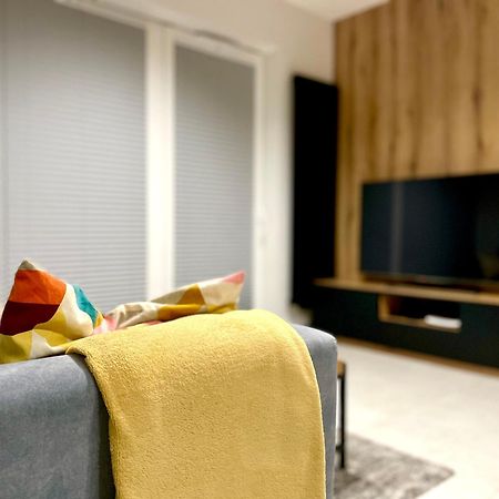 Apartament Twierdza Z Widokiem Na Jezioro Ostróda Buitenkant foto