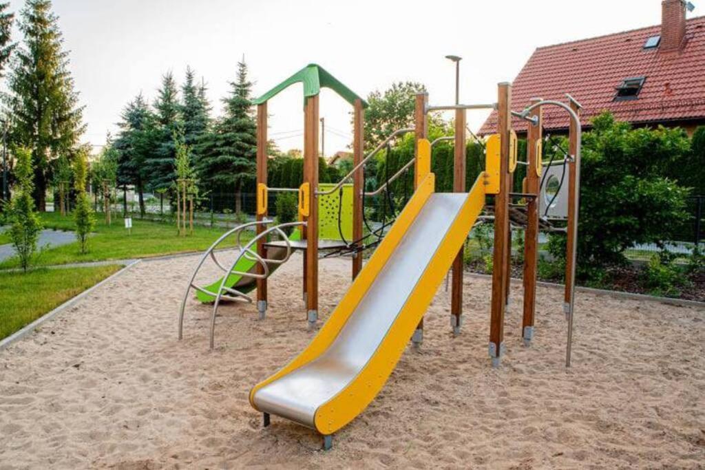 Apartament Twierdza Z Widokiem Na Jezioro Ostróda Buitenkant foto