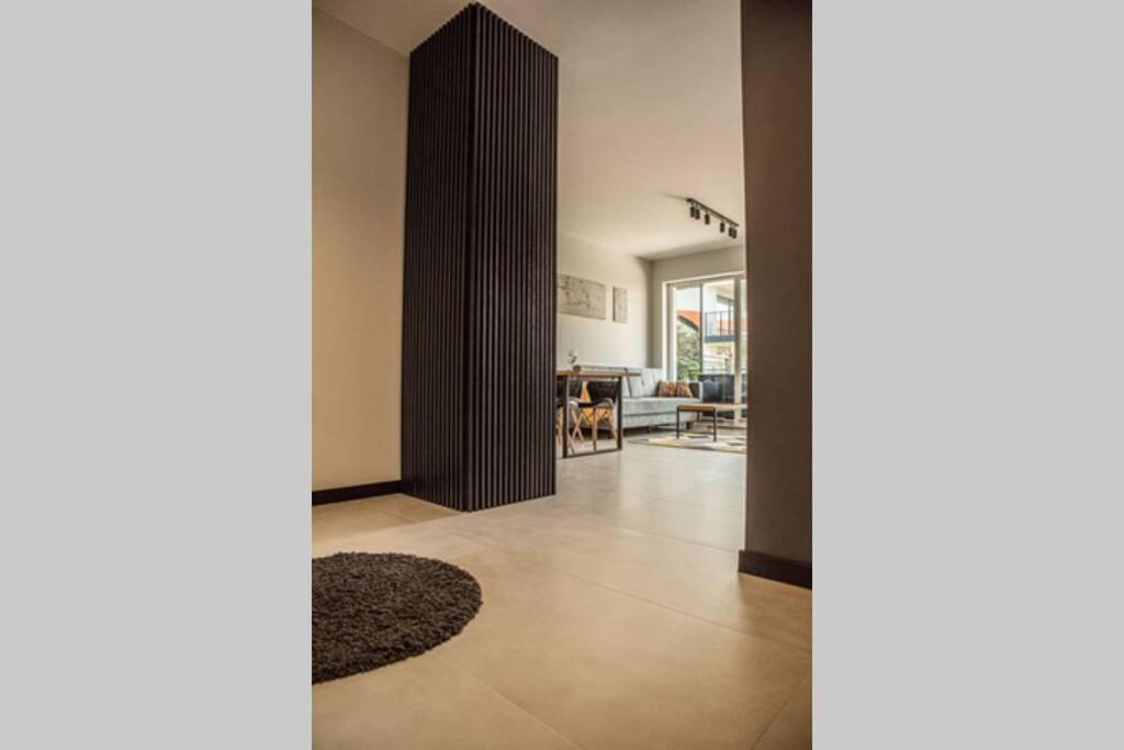 Apartament Twierdza Z Widokiem Na Jezioro Ostróda Buitenkant foto